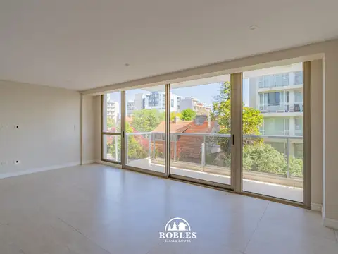 Semipiso tres ambientes en zona Guemes Residencial