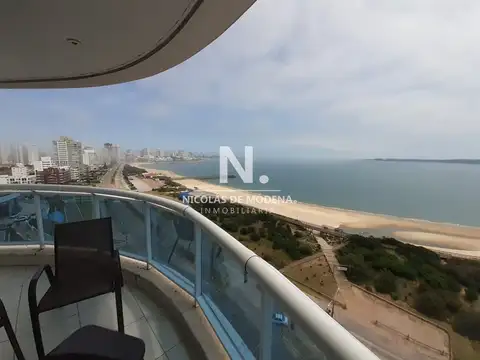 Apartamento en Venta de 3 Dormitorios en Punta del este , Playa Mansa , Torre Millenium , Vista al mar 