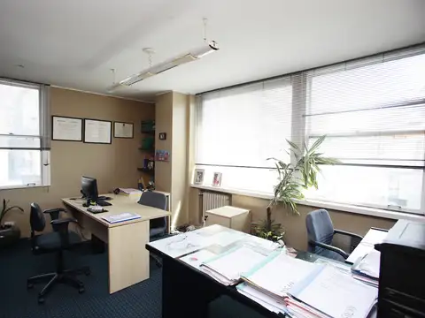 Oficina en Venta 46 años