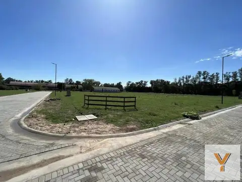 Terreno en venta - 900Mts2 - Cortines