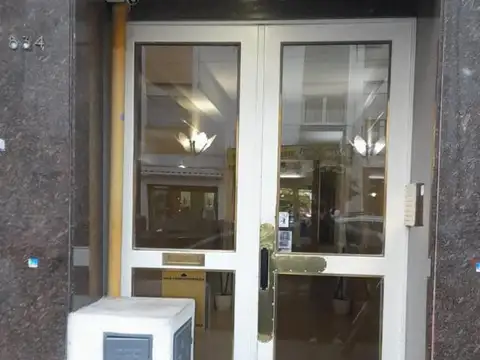 Departamento Pb  de un dormitorio en zona centrica