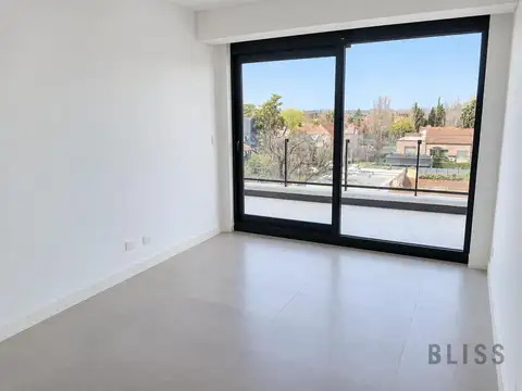 Departamento en Alquiler con 1 cocheras