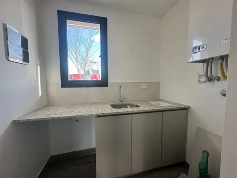 Casa en Venta al Oeste