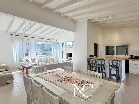 Casa en Venta al Oeste