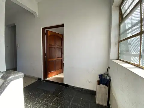 Avenida Peron  al 2900