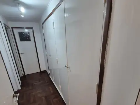 Oficina en Alquiler al Este