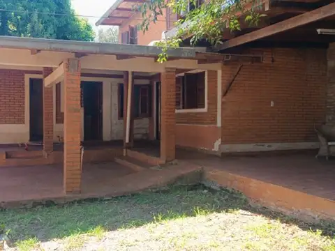 Vendo o permuto Duplex con oficina y amplia galeria