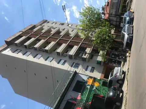 IMPERDIBLE DEPARTAMENTO DE 2 AMBIENTES