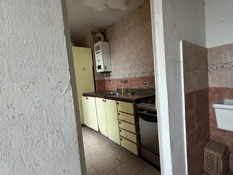 Departamento 4 ambientes con 2 baños