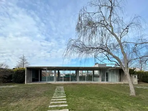 Terreno en Venta en Brujas, USD 50.000