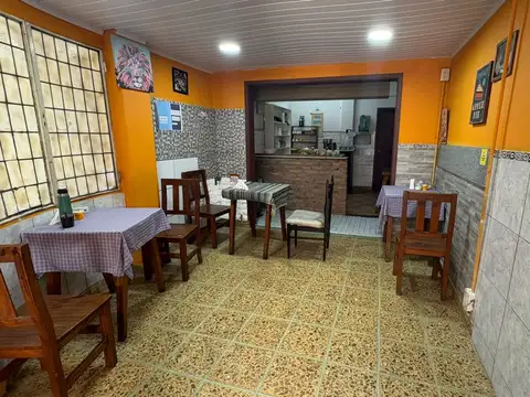 VENTA PH TIPO CASA + LOCAL – LOMA HERMOSA