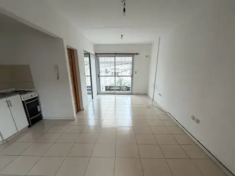 Departamento en Alquiler en Villa Urquiza, $ 600.000