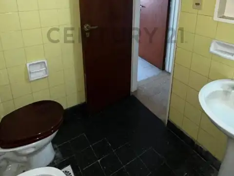 28 E/ 65 Y 66 - DEPARTAMENTO EN VENTA. 2 DORMITORIOS