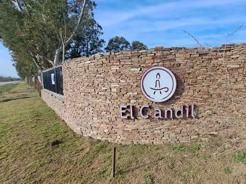 Casa en construccion en Barrio Privado El Candil