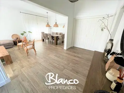 Casa en Venta de 5 dormitorios