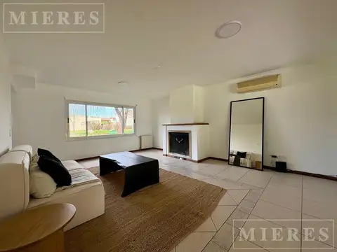 Casa en Venta en Santa María del Tigre, USD 390.000