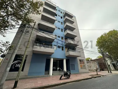 ALQUILER  DEPARTAMENTO 2 AMBIENTES EN TIGRE CENTRO CON BALCON