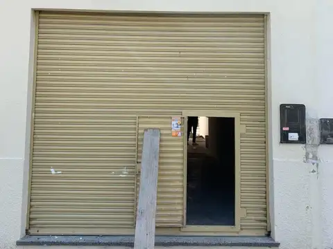 Depto Tipo Casa 3 ambientes con 2 baños