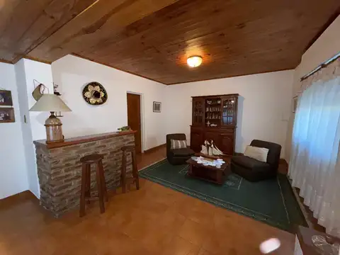 Casa en Venta en Munro, USD 169.000