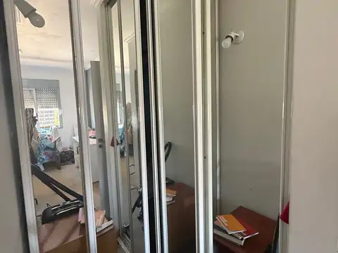 2 ambientes con balcón amplio