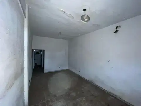 Galpon en Venta 14,01  mts Fondo