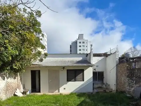 Avenida Nemesio Álvarez 200