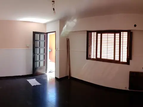 Depto Tipo Casa en Alquiler de 2 dormitorios