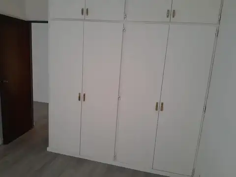 Departamento en Alquiler en Belgrano C, $ 850.000
