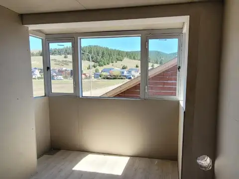 Kreitman e/ Sarmiento y Avenida Belgrano