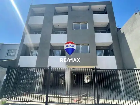 EN VENTA MONOAMBIENTE- ZONA JOCKEY CLUB SALTA