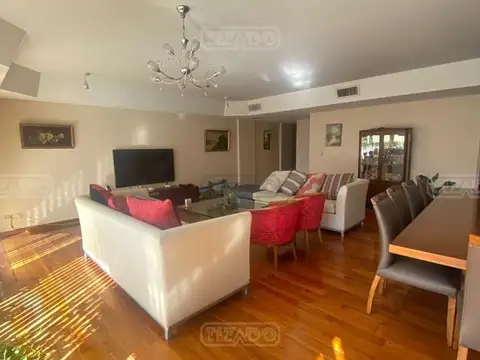 Departamento en Alquiler con 1 cocheras