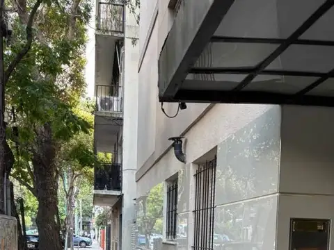 Juan De Garay 2200, Piso 1