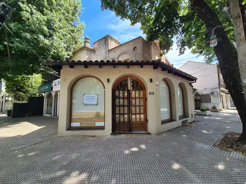 Eduardo Costa  al 800