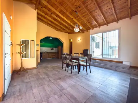 Casa en Venta en Pompeya, USD 198.000