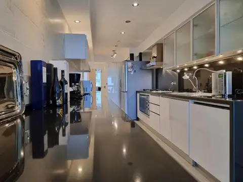 Departamento en Venta con 2 cocheras