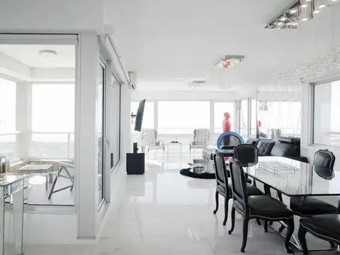 Azucena Villaflor 500, Piso 38