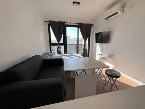 Teodoro García 2600, Piso 7