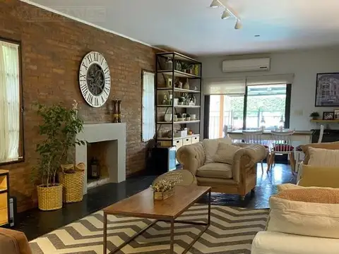 Gobernador Udaondo al 3100