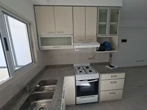 Depto Tipo Casa en Alquiler 15 años