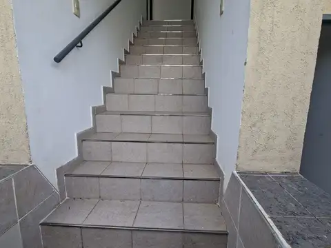 Joaquín V. González 2900, Piso 1