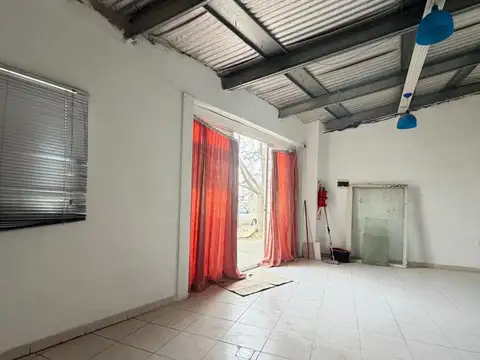 Local en Alquiler en Neuquen, $ 850.000