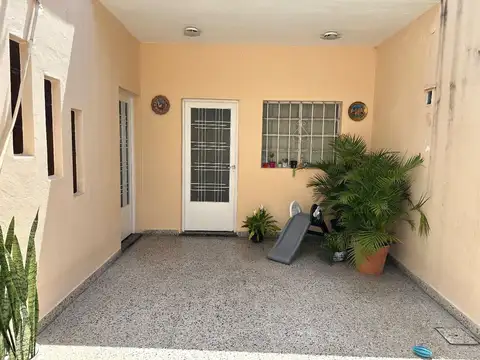 CASA VENTA 4 AMBIENTES CIUDADELA MULTIFAMILIAR