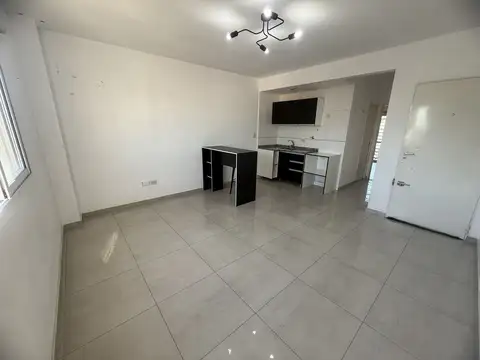Depto Tipo Casa en Venta de 2 ambientes