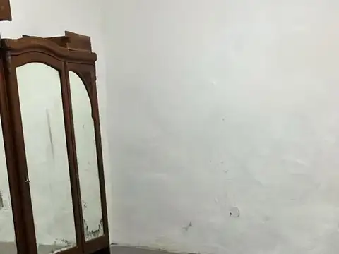 Venta de CASA PH en el barrio ONCE a u$d 52.900 sin expensas