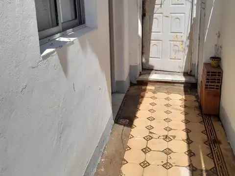 Venta de CASA PH en el barrio ONCE a u$d 49.900 sin expensas