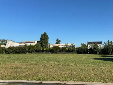 Terreno en Venta en Haras Santa Maria, USD 120.000