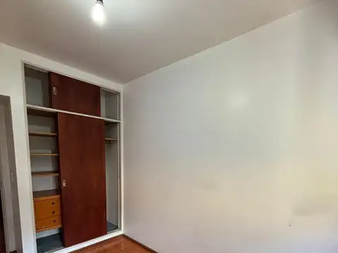 Departamento en Venta en Villa del Parque, USD 179.000