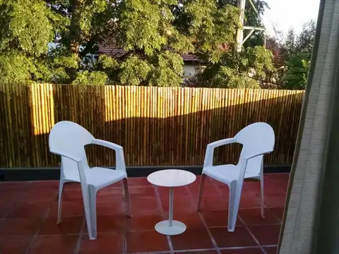 ALQ TEMPORARIO/ LA LUCILA/2 AMB C/TERRAZA/DISP 5 SEPT