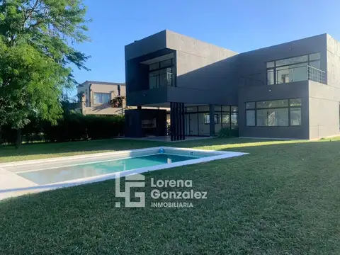 Haras Santa Maria, Casa en Venta.