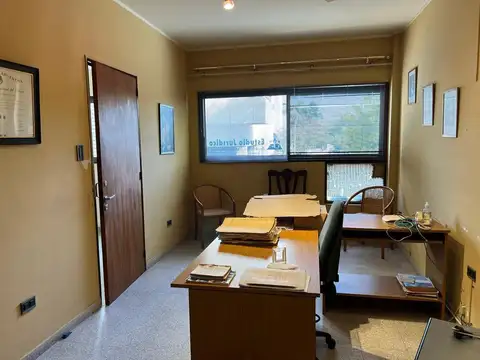 Oficina en  Edificio Laghi II